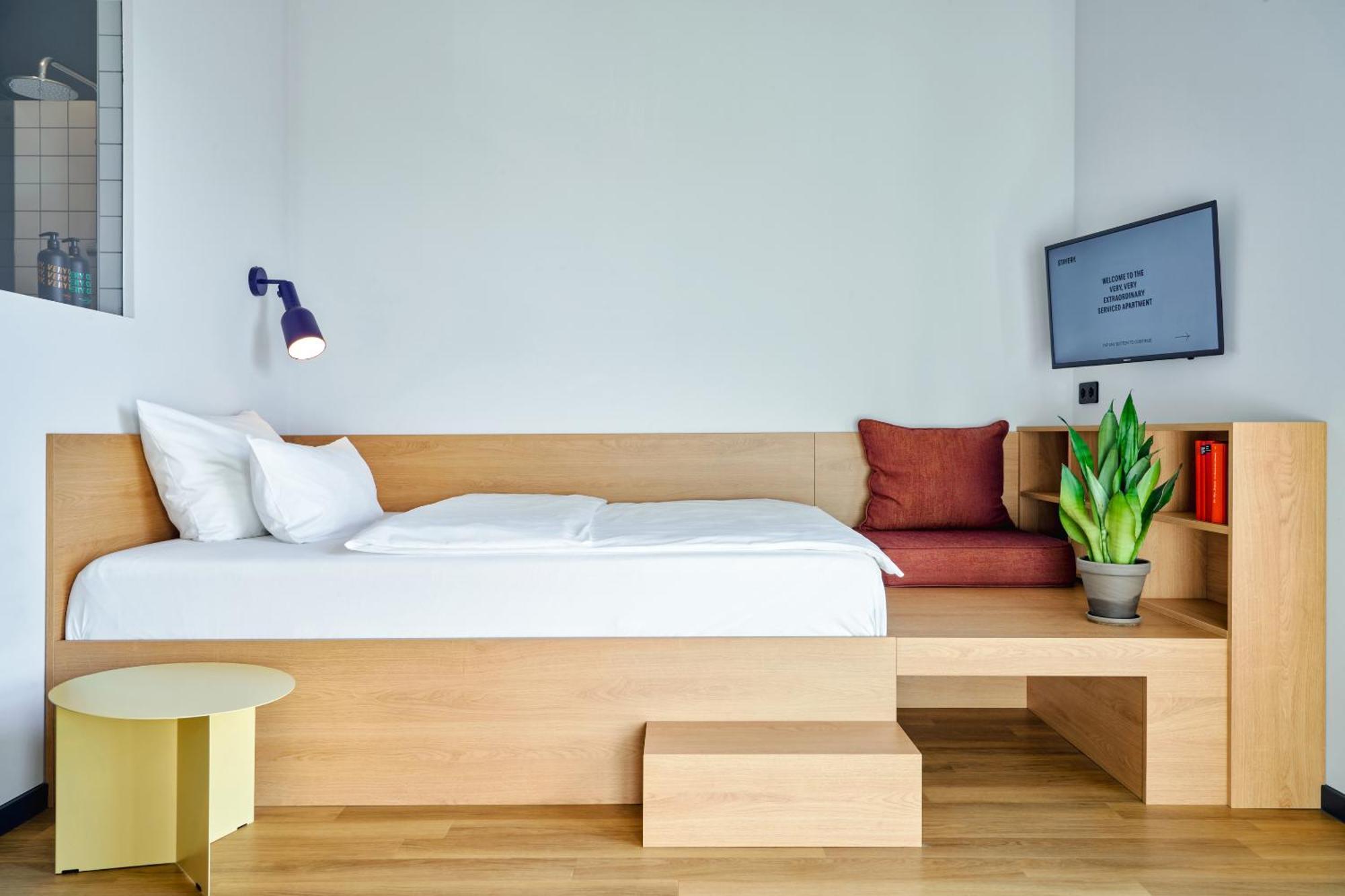 Stayery Bielefeld Hauptbahnhof Exterior foto